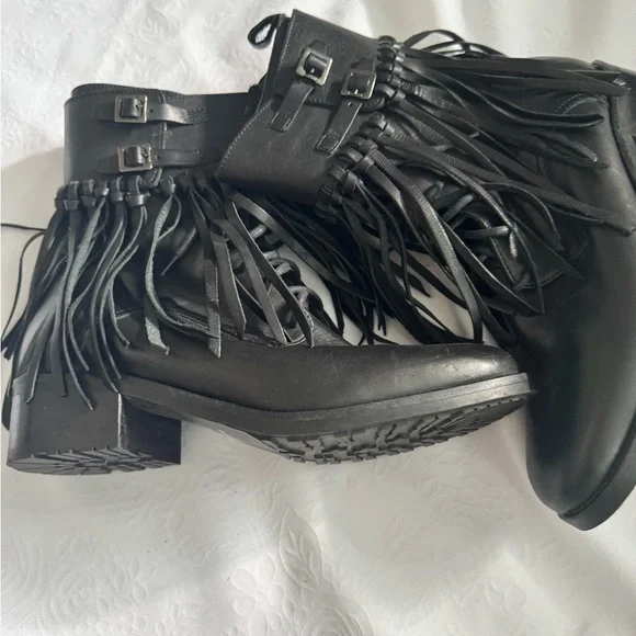 Fabianelli Italian Made Leather Black Fringe Ankle Booties with Buckle Accents - Picture 3 of 13